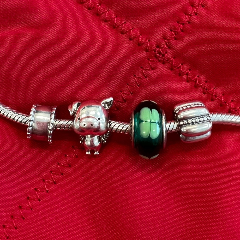 Authentic Pandora Pippo Flying Pig, Murano Glass Clover & 2 Clips - All Retired